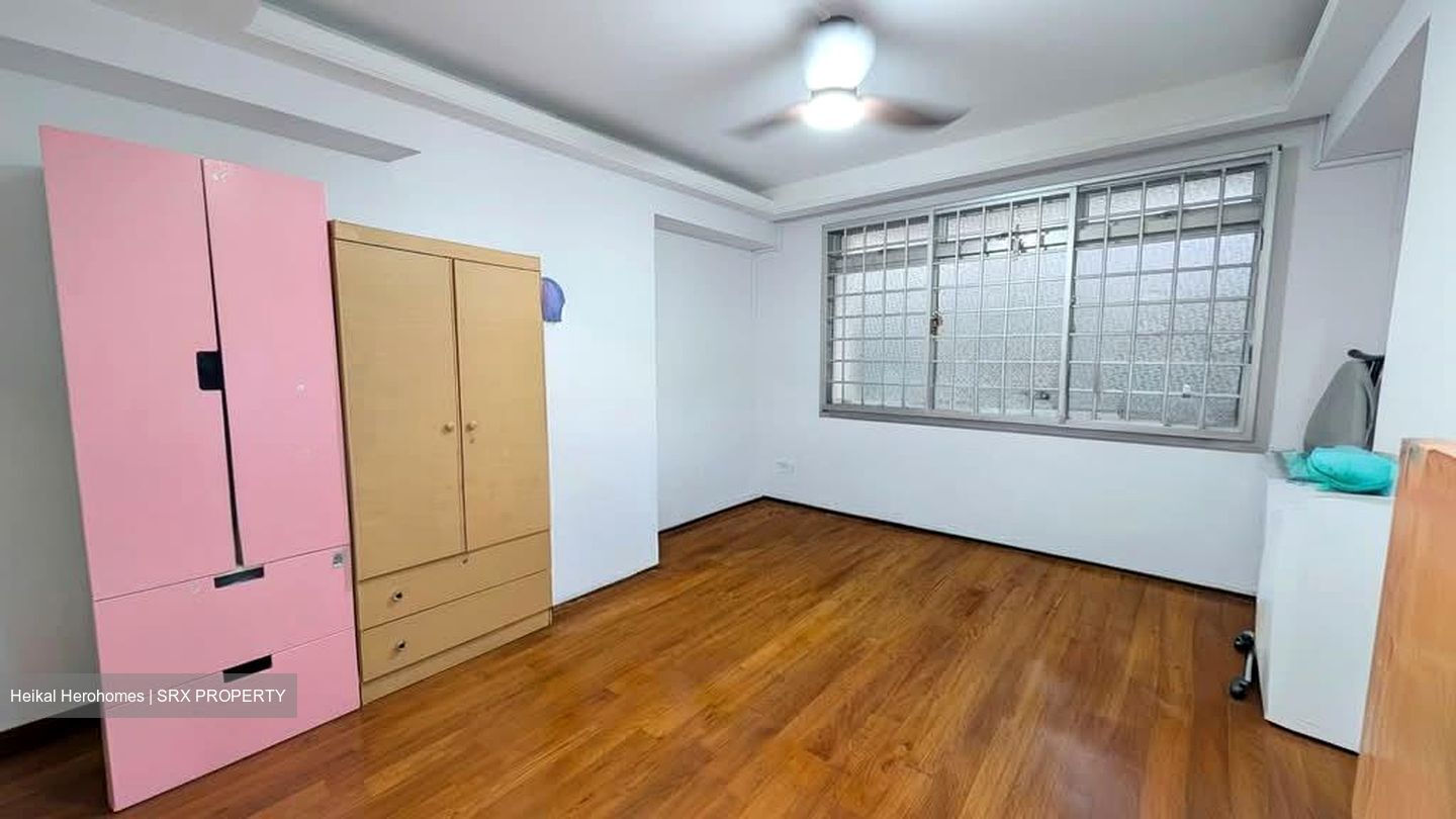 Blk 313 Tampines Street 33 (Tampines), HDB Executive #573039811